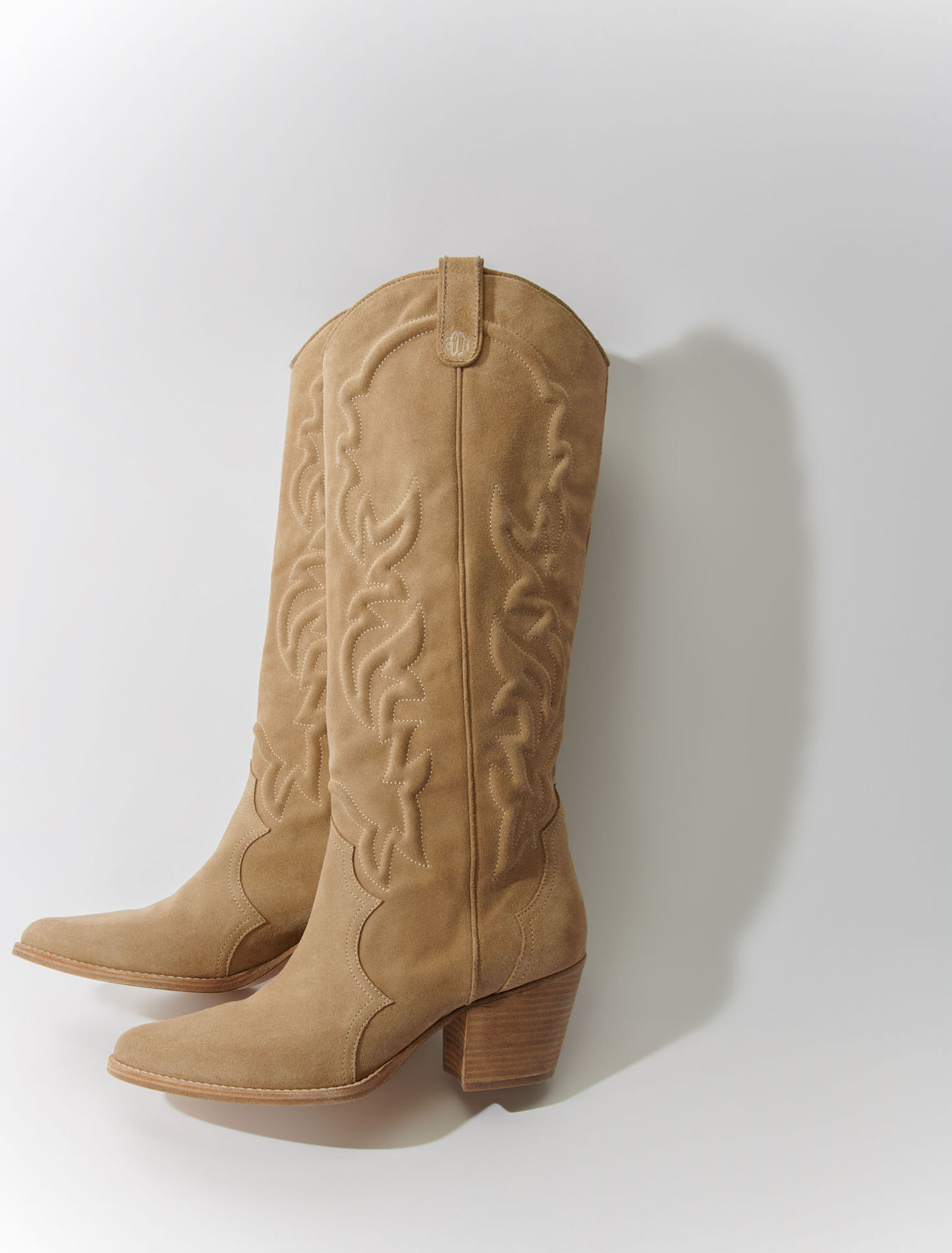 Bottes santiags en cuir brodé