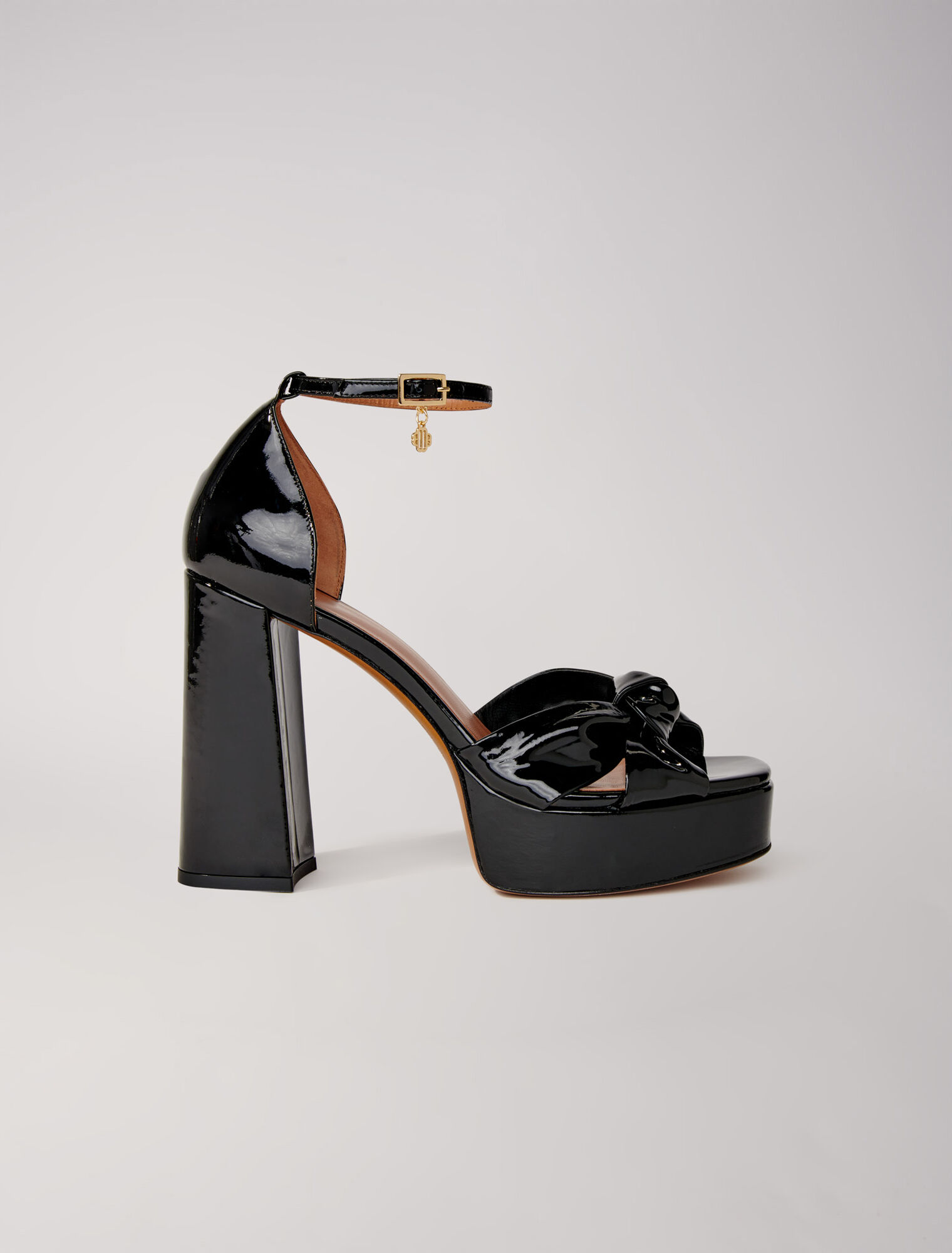 Sandales en cuir à plateforme