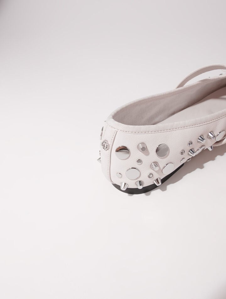 Ballerines à studs argentés