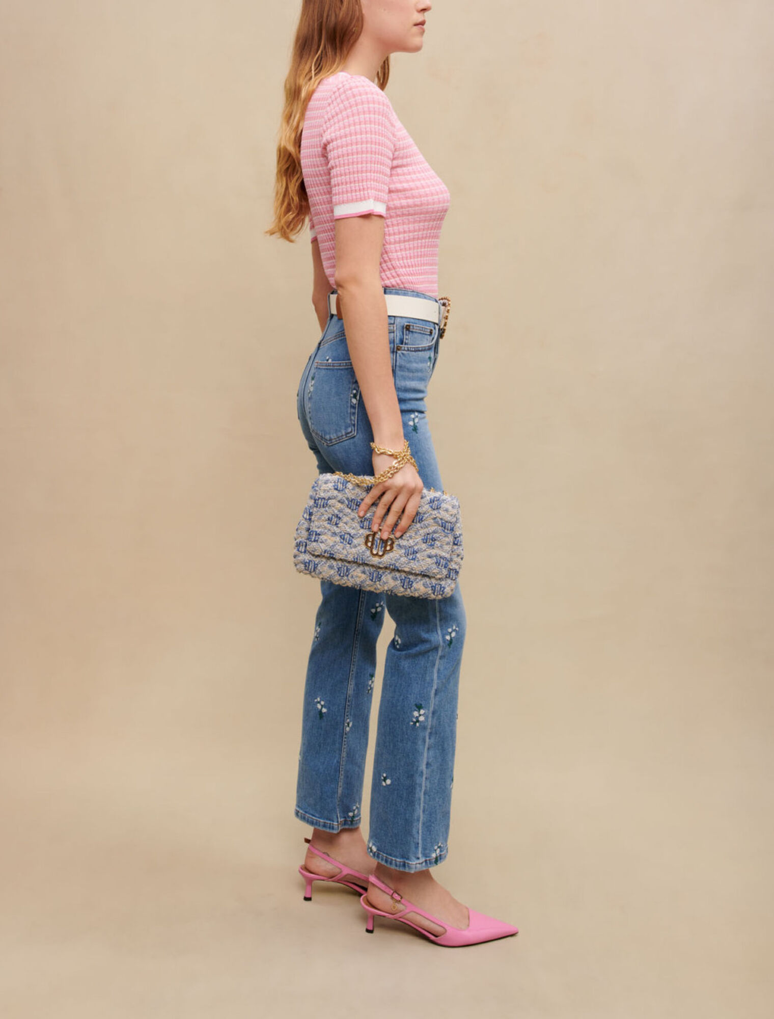 Jeans with floral embroidery