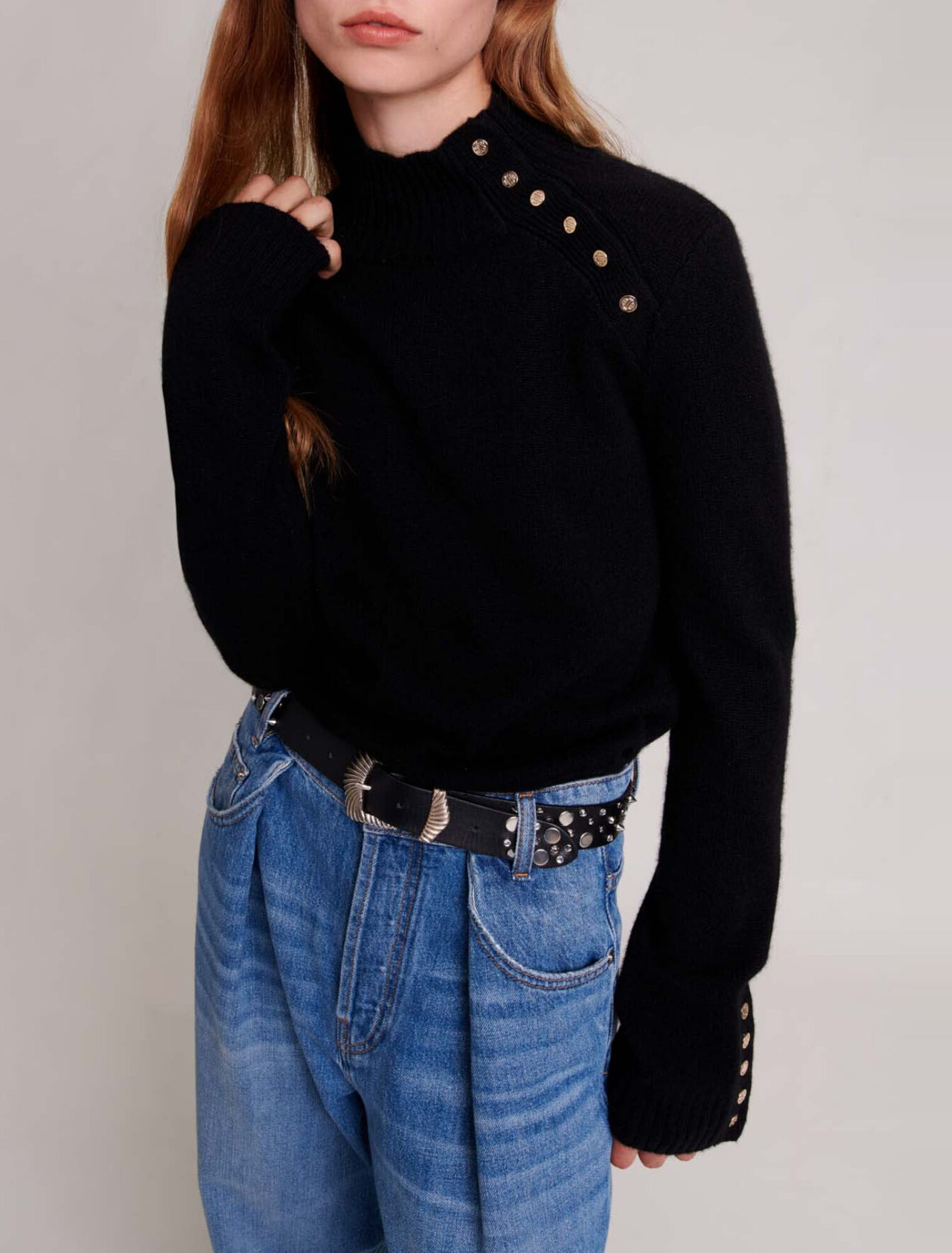 Cashmere sweater with gold snap buttons