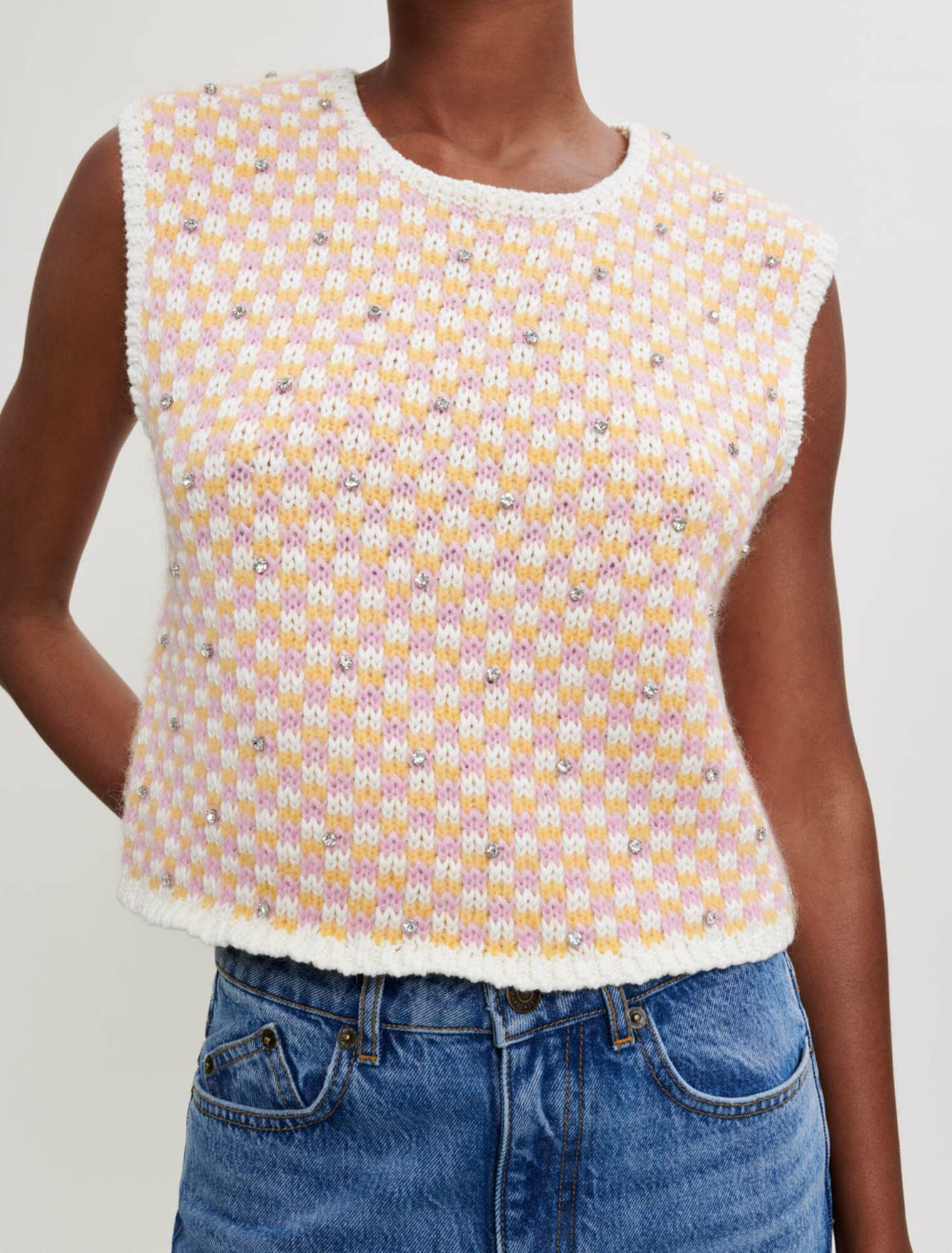 Pull en maille fantaisie et strass