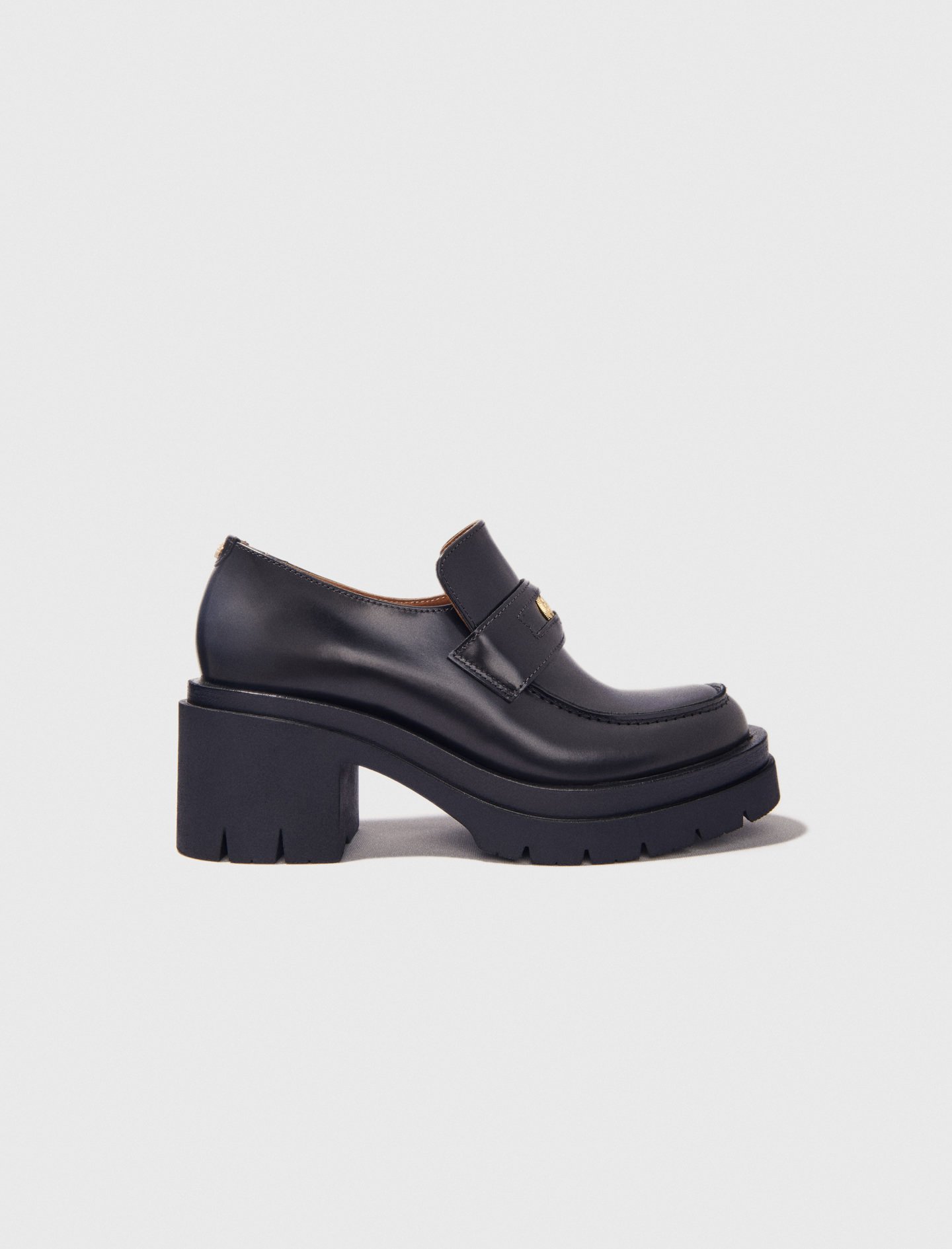 【Her lip to】Medallion Heel Loafer 41twO63QL6L.