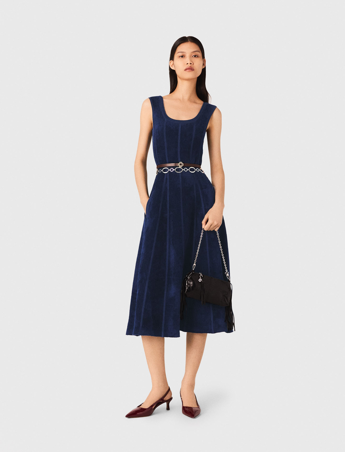 Maje Woman's viscose Velvet midi dress for Fall/Winter, in color Navy / Blue
