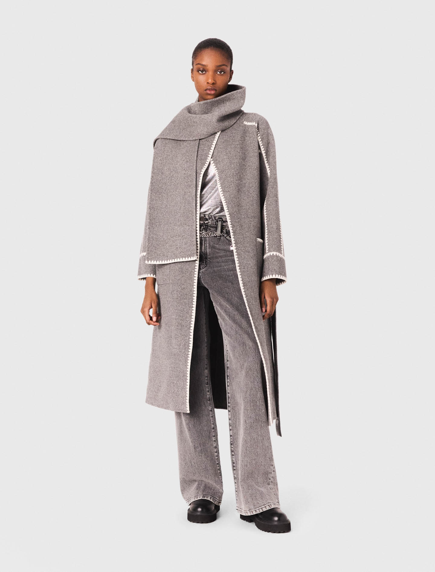Maje Woman's wool Long double-faced coat for Fall/Winter, in color Grey/White /