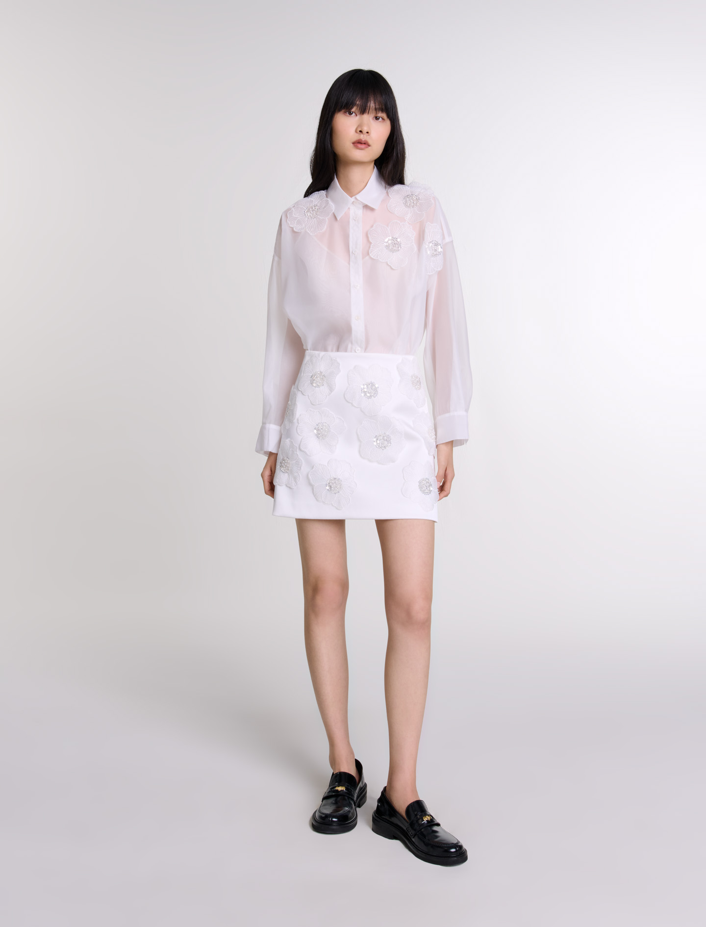 Maje Woman's polyester Beaded satin floral skirt for Fall/Winter, in color White / White