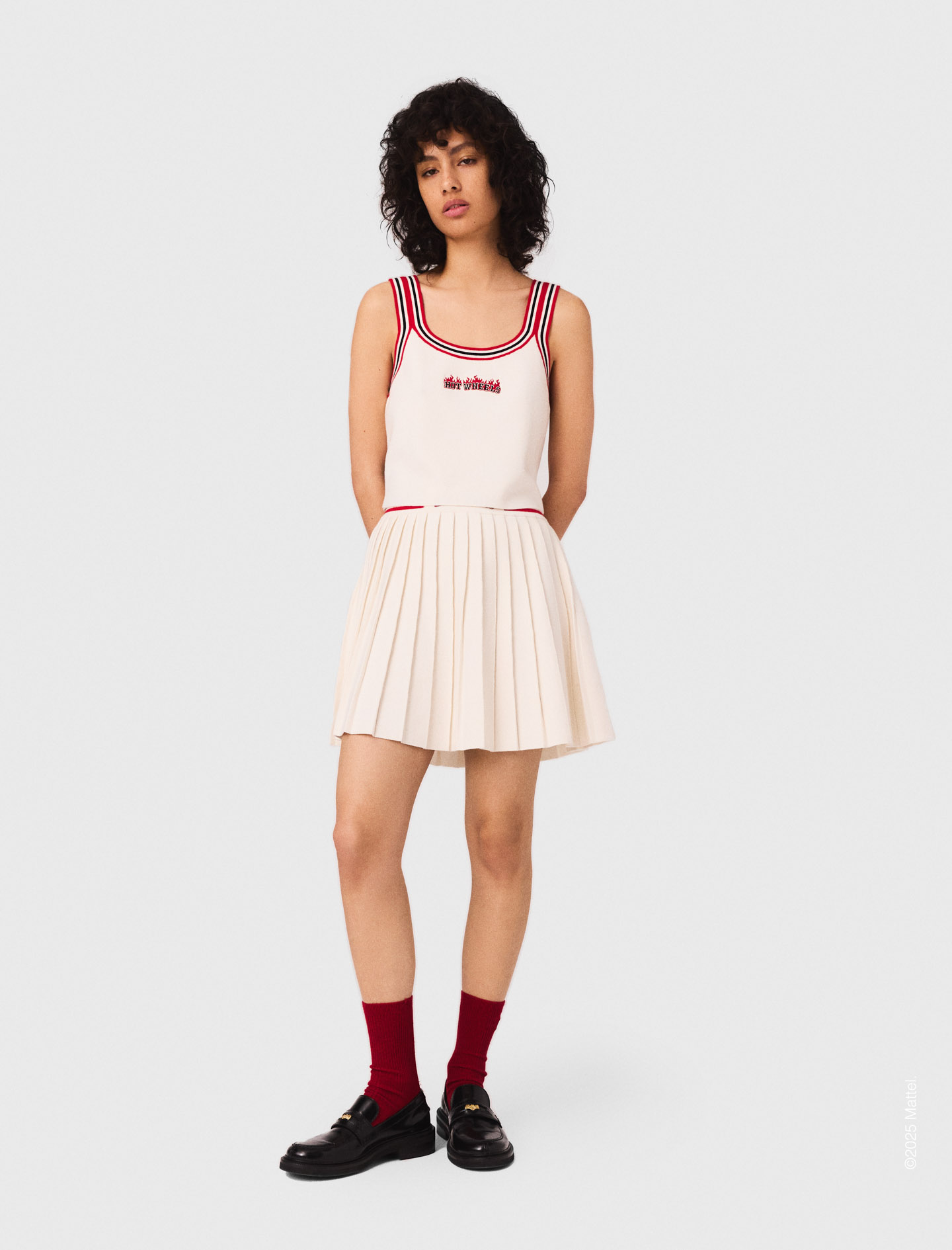 Maje Woman's cotton Mini pleated knitted skirt for Fall/Winter, in color White / White