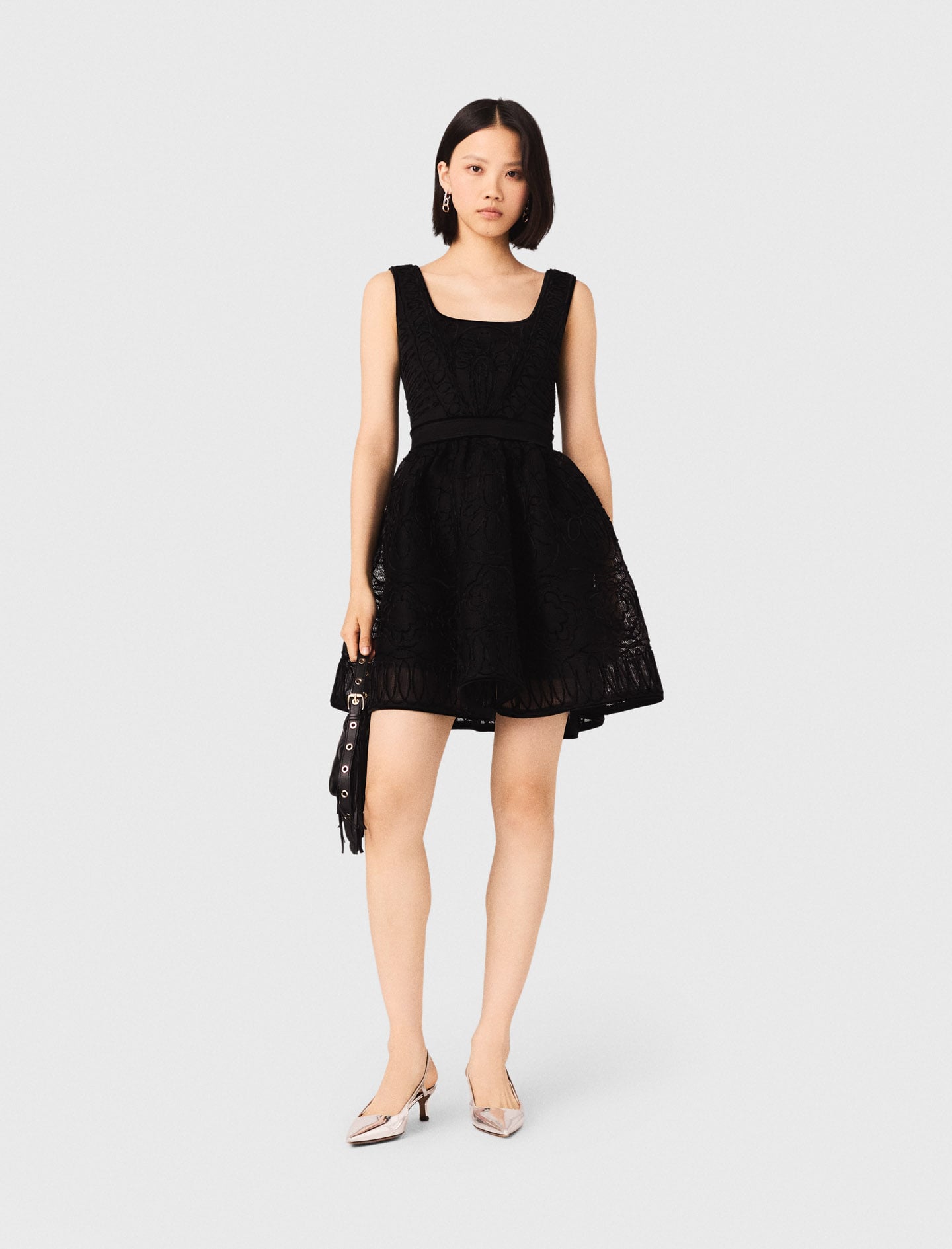 Maje Short embroidered basket knit dress