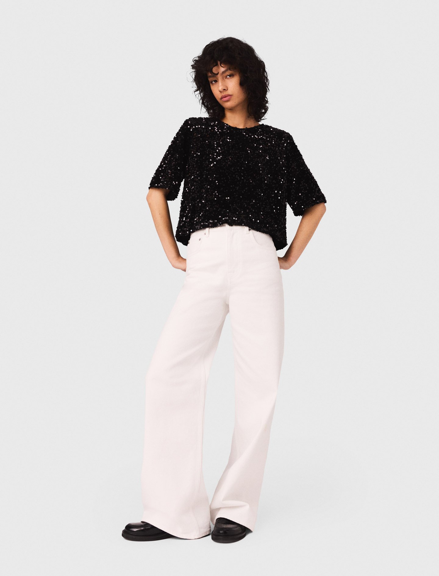 Maje Woman's polyester Sequinned velvet top for Fall/Winter, in color Black / Black