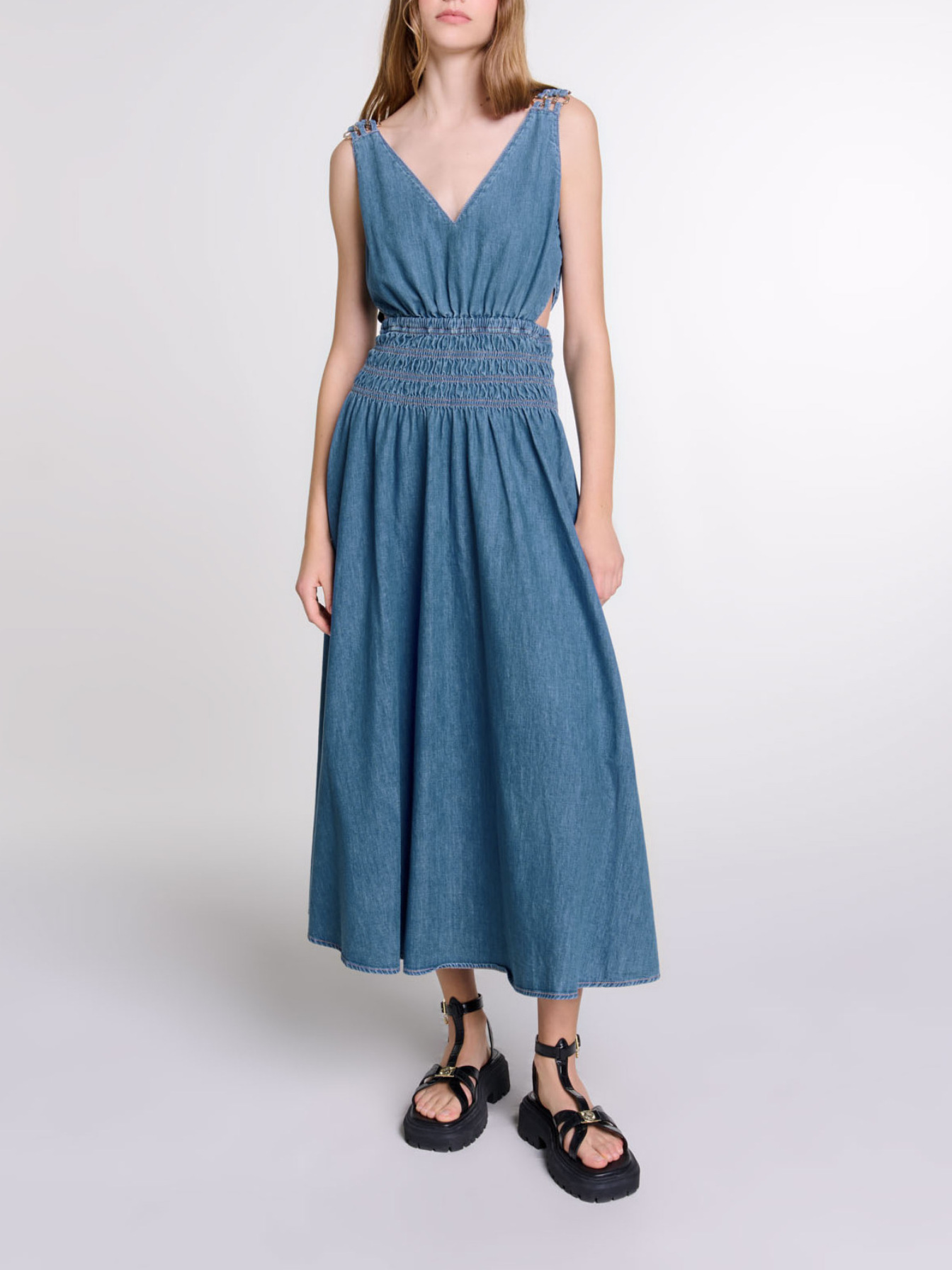 Maje Woman's cotton Cutaway denim maxi dress for Fall/Winter, in color blue jean /