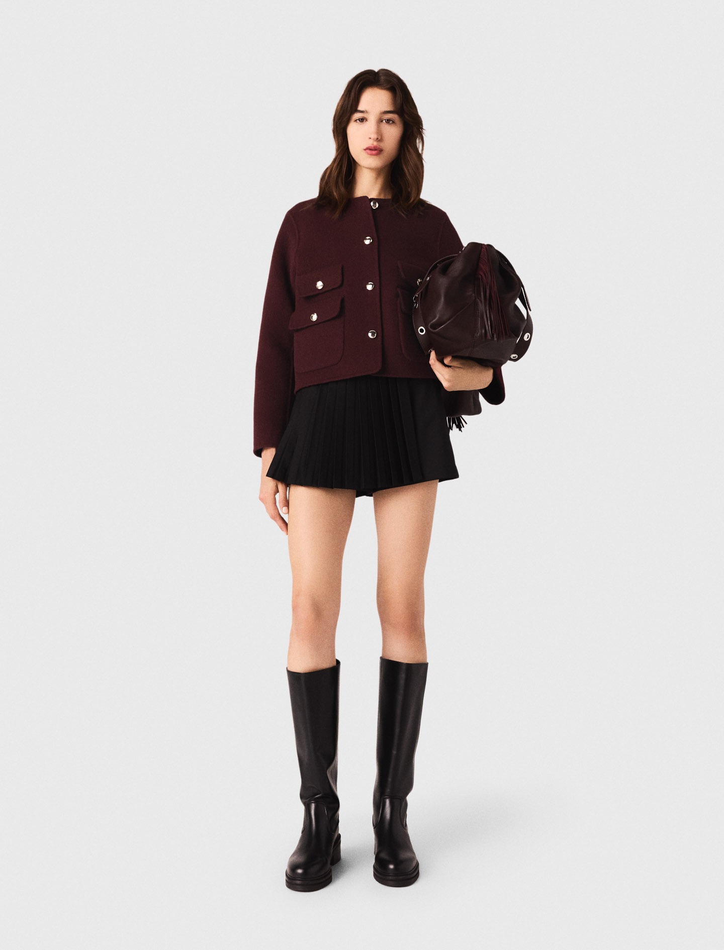 Maje Woman's polyester Straight-fit pleated shorts for Fall/Winter, in color Black / Black